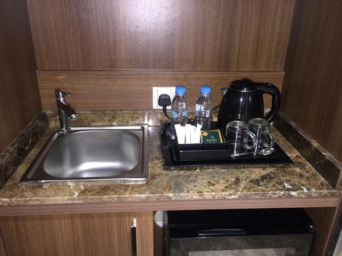 Hotel Midan Hotels&suites Al Aziziyah 3*